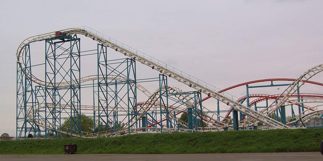 Flamingo Land Corkscrew